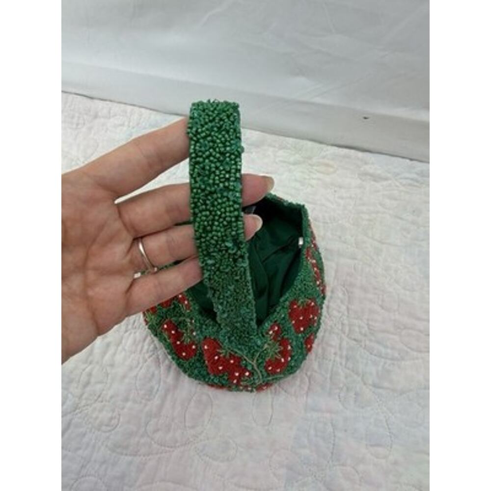 Green Red Strawberry Beaded Sequin Lined Bag Purse Snap Silver cutesy feminine - Picture 9 of 14
